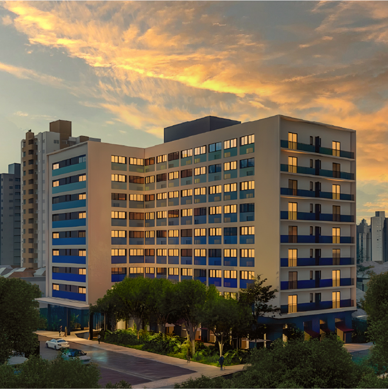 Fachada do Up-Stay Congonhas by Radisson ao entardecer